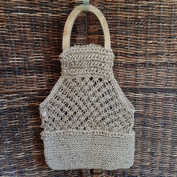 Creative Co-op Jute Crochet Handbag Natural Wooden Handles Boho Coastal Festival - Picture 2 of 9